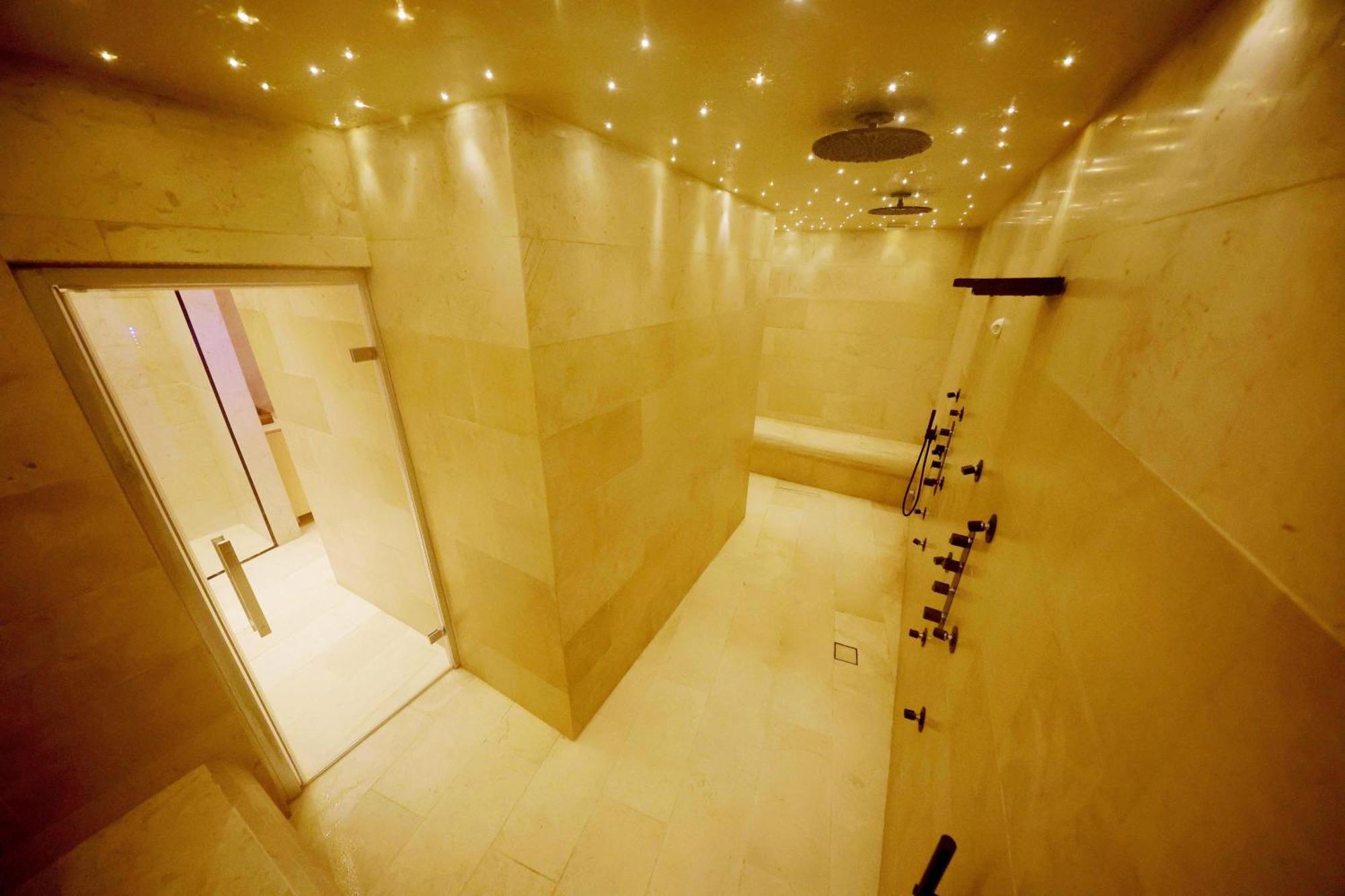 Casa Nostra Luxury Suites & Spa ปาแลร์โม ภายนอก รูปภาพ