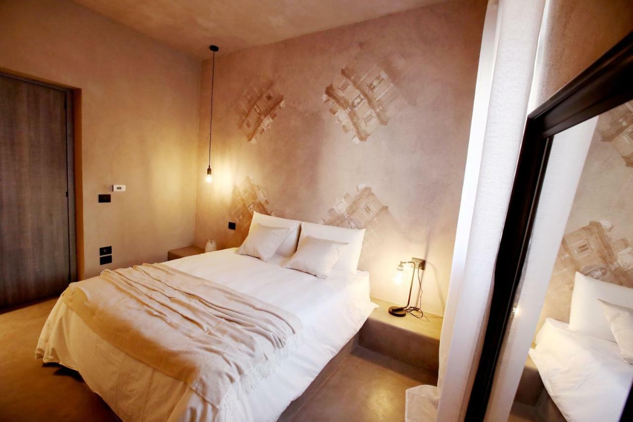 Casa Nostra Luxury Suites & Spa ปาแลร์โม ภายนอก รูปภาพ