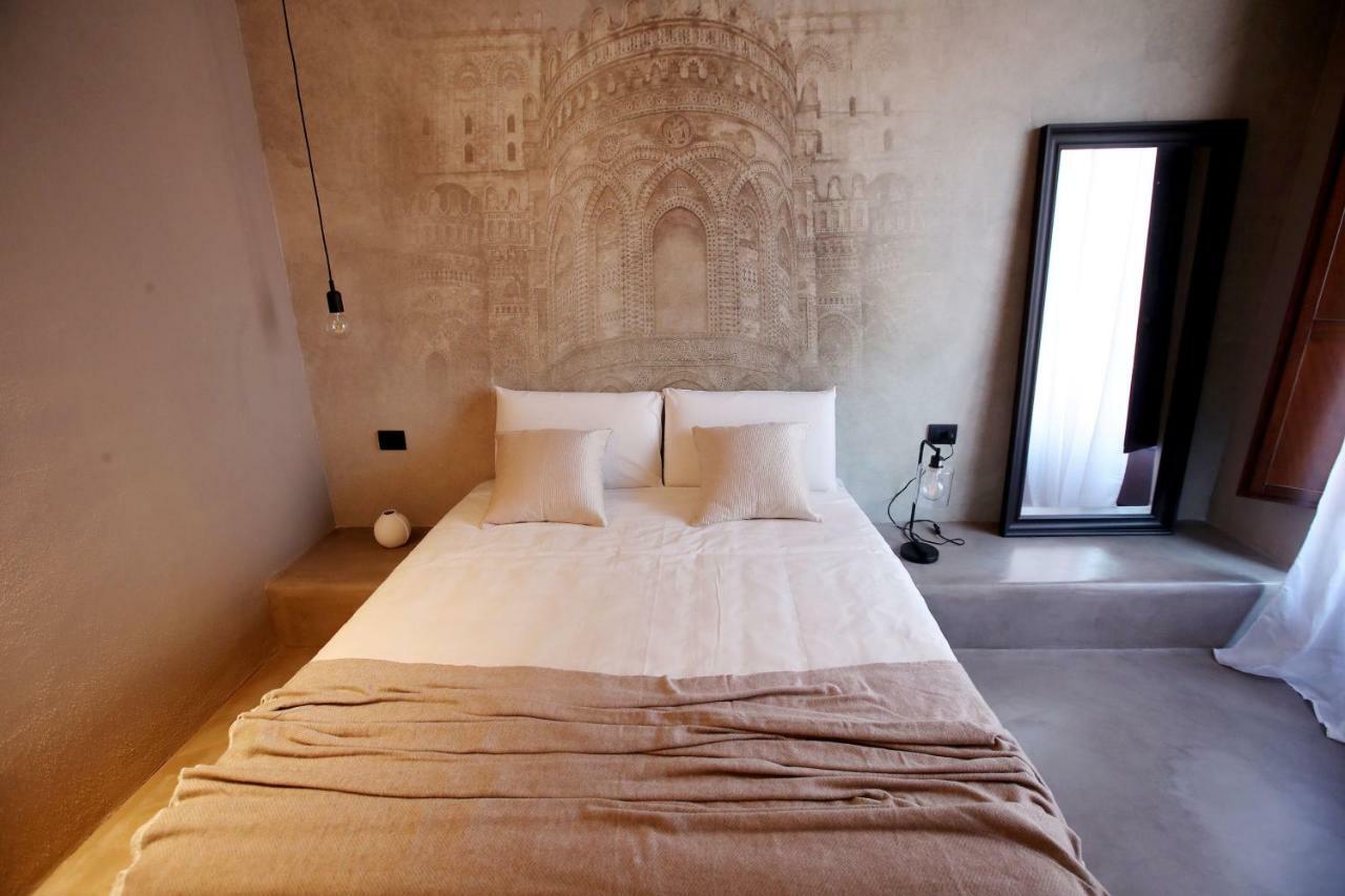 Casa Nostra Luxury Suites & Spa ปาแลร์โม ภายนอก รูปภาพ