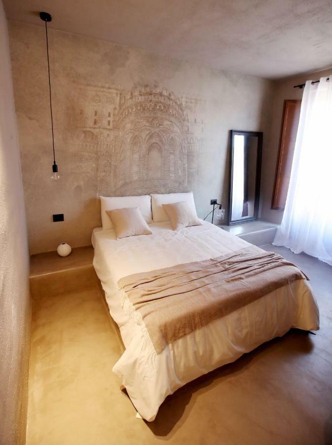 Casa Nostra Luxury Suites & Spa ปาแลร์โม ภายนอก รูปภาพ