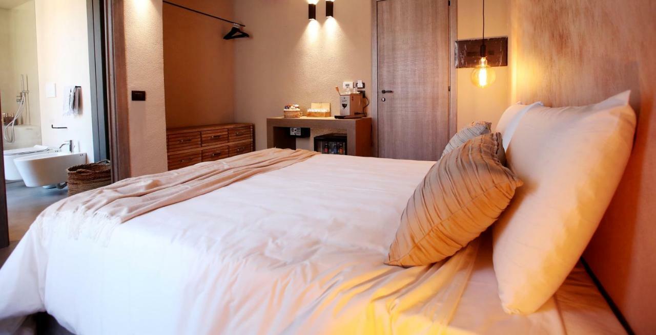 Casa Nostra Luxury Suites & Spa ปาแลร์โม ภายนอก รูปภาพ