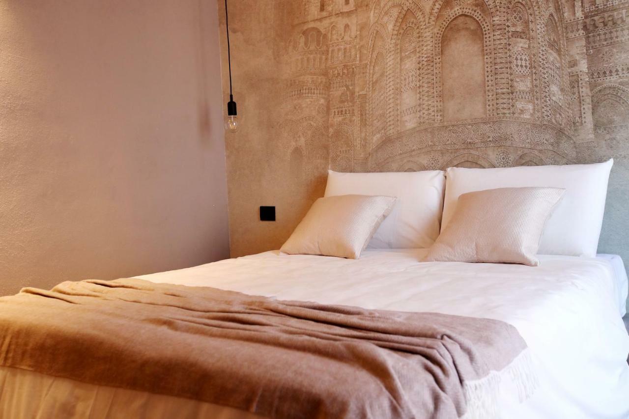 Casa Nostra Luxury Suites & Spa ปาแลร์โม ภายนอก รูปภาพ