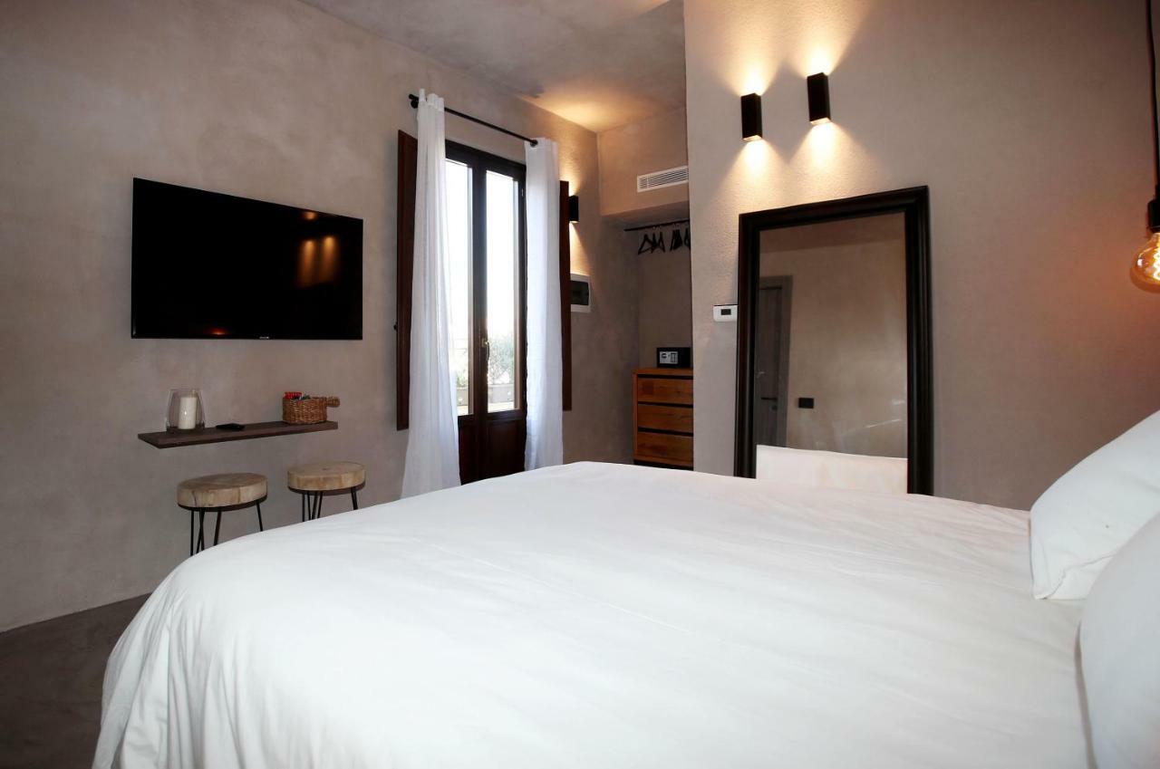 Casa Nostra Luxury Suites & Spa ปาแลร์โม ภายนอก รูปภาพ