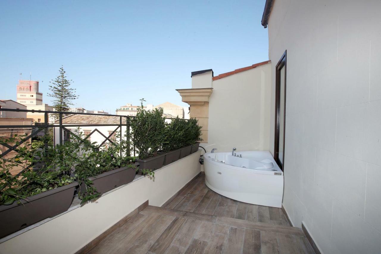 Casa Nostra Luxury Suites & Spa ปาแลร์โม ภายนอก รูปภาพ